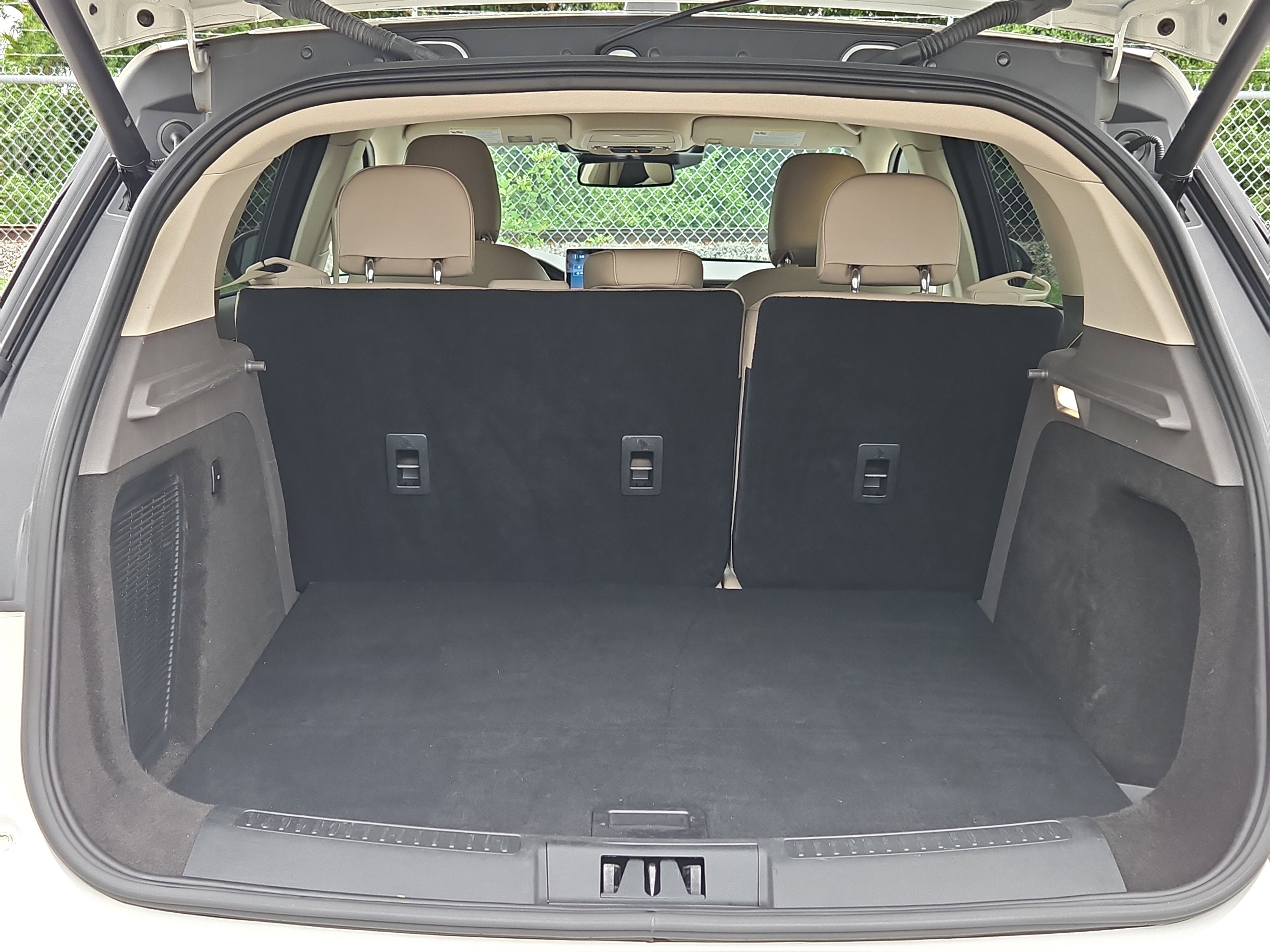 Certified 2024 Lincoln Corsair FWD image 6