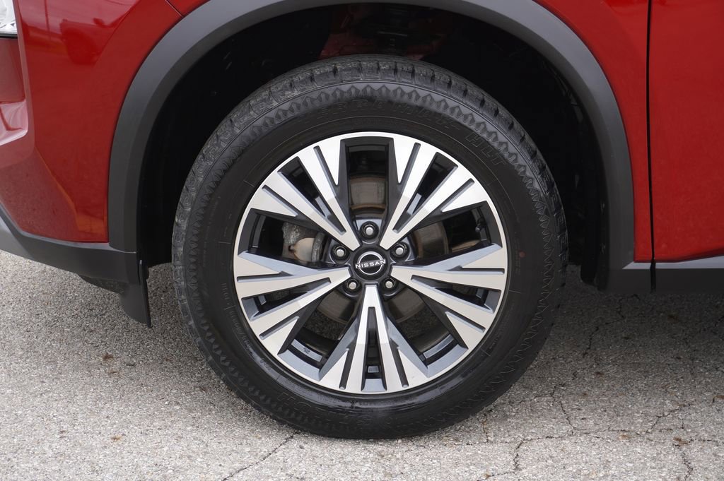 Used 2023 Nissan Rogue SV AWD/4WD image 10