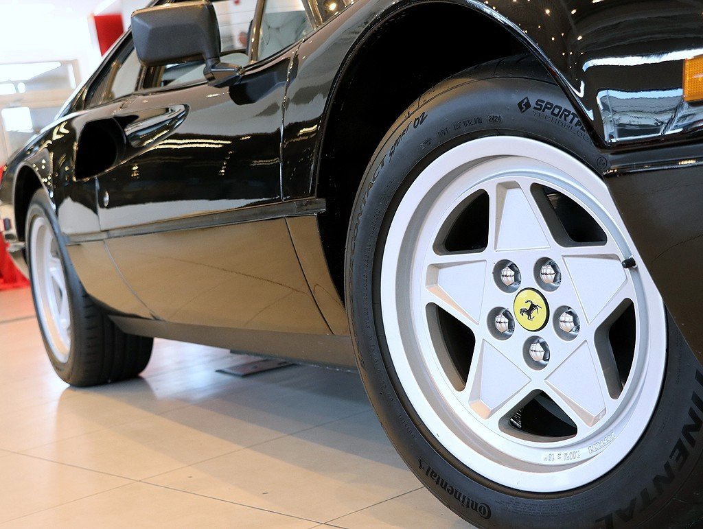 Used 1986 Ferrari 328 GTB image 12