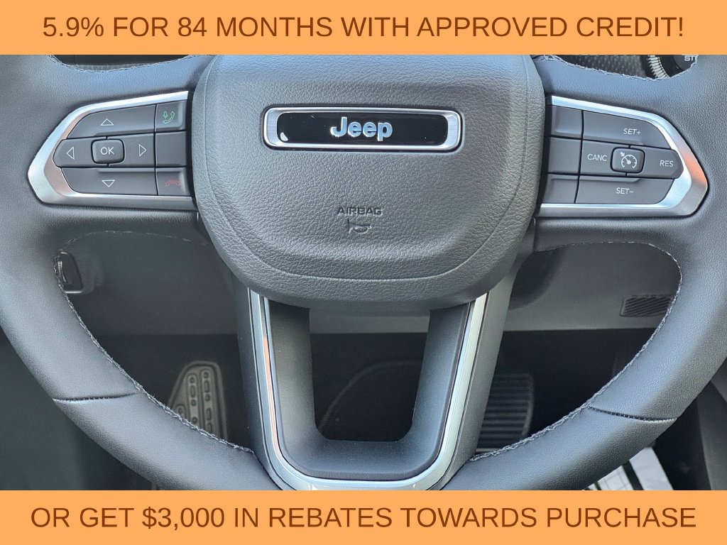 New 2026 Jeep Compass Latitude AWD/4WD image 18