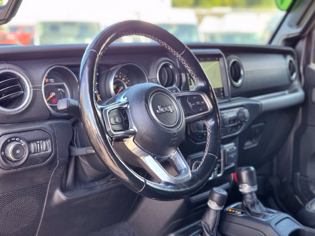 Used 2021 Jeep Wrangler Unlimited Sahara AWD/4WD image 18