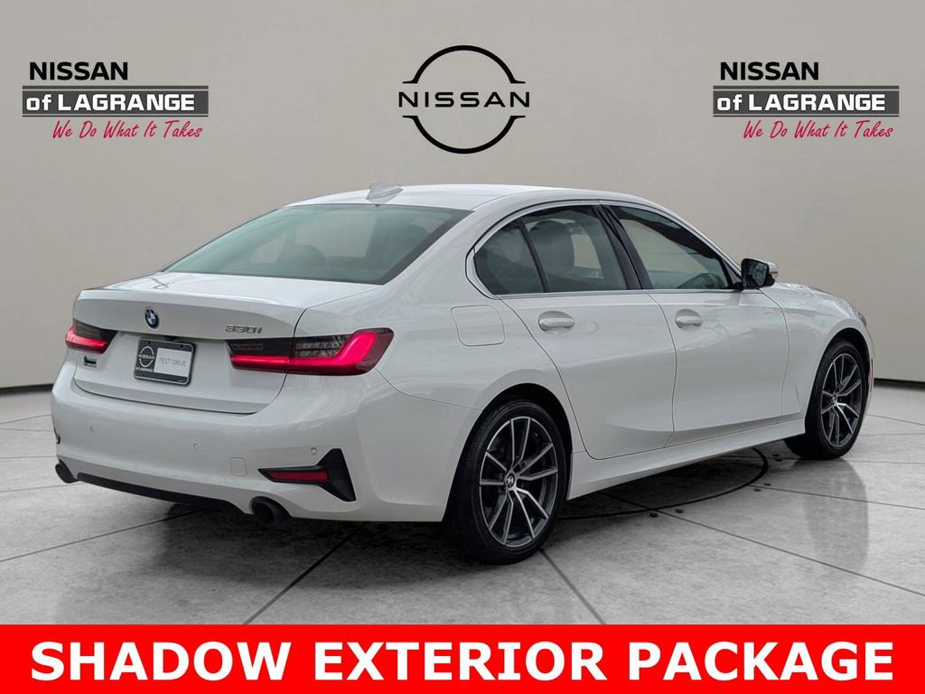 Used 2022 BMW 330i Sedan w/ Driving Assistance Package image 5
