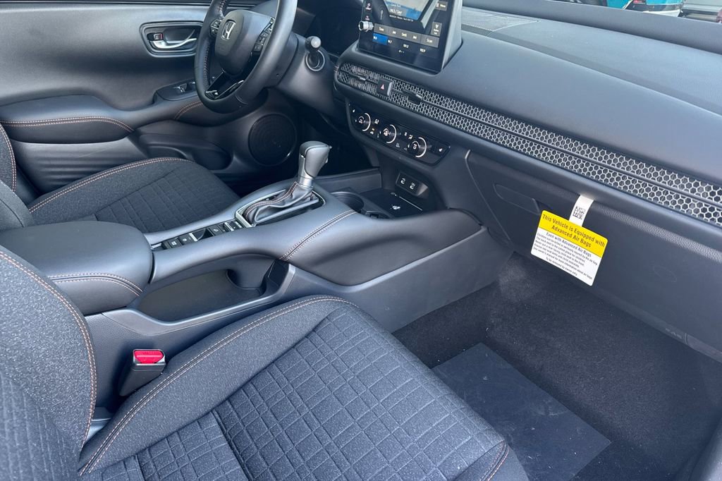 New 2026 Honda HR-V Sport image 13