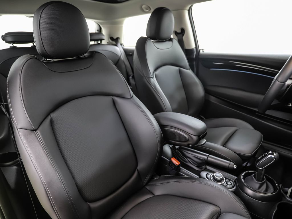 Used 2024 MINI Cooper S image 25