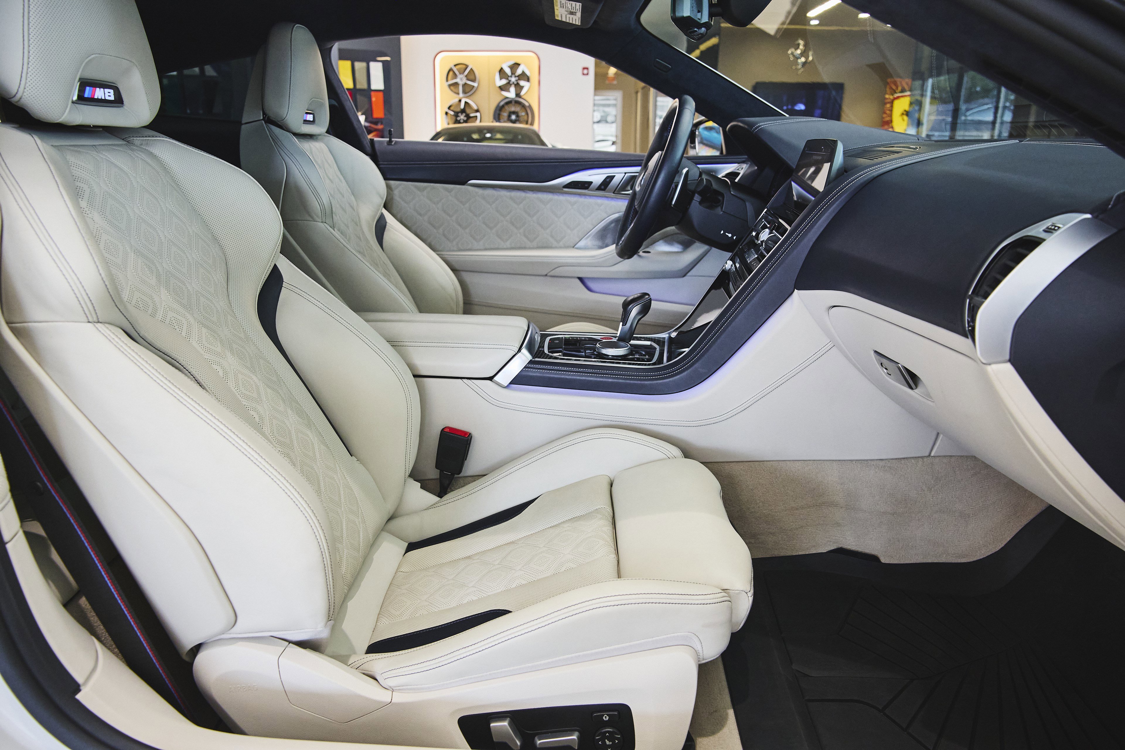 Used 2022 BMW M8 Competition w/ M Carbon Exterior Package image 39