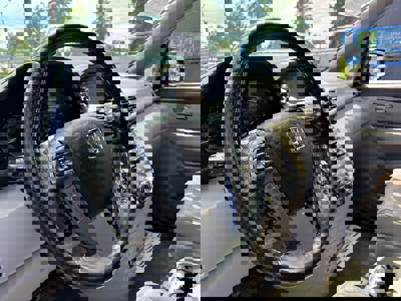 Used 2012 Honda Odyssey Touring image 24