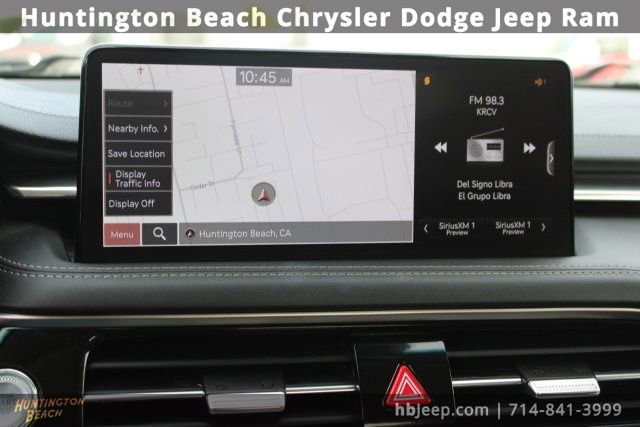 Used 2025 Genesis G70 2.5T image 24