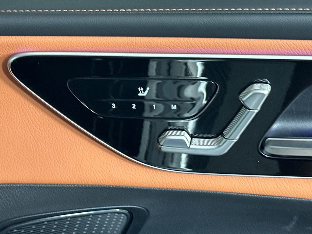 Certified 2024 Mercedes-Benz GLC 43 AMG 4MATIC image 16