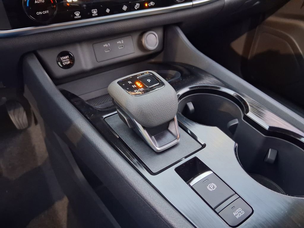 New 2026 Nissan Rogue SV image 9