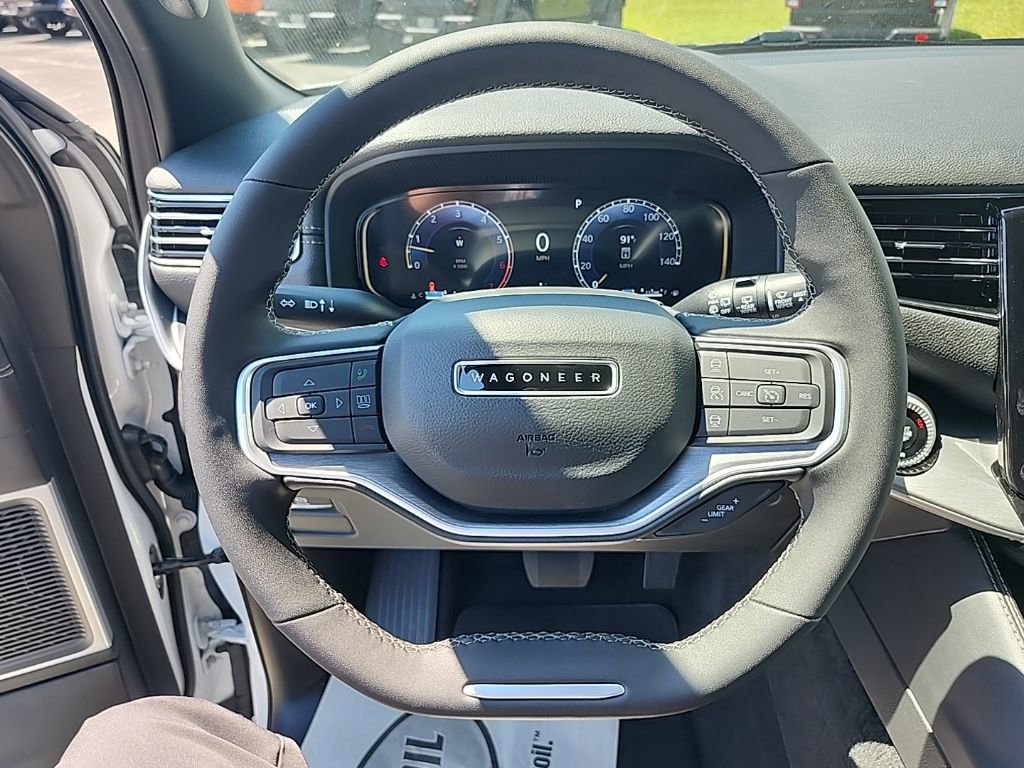 New 2025 Jeep Wagoneer L Series II image 30