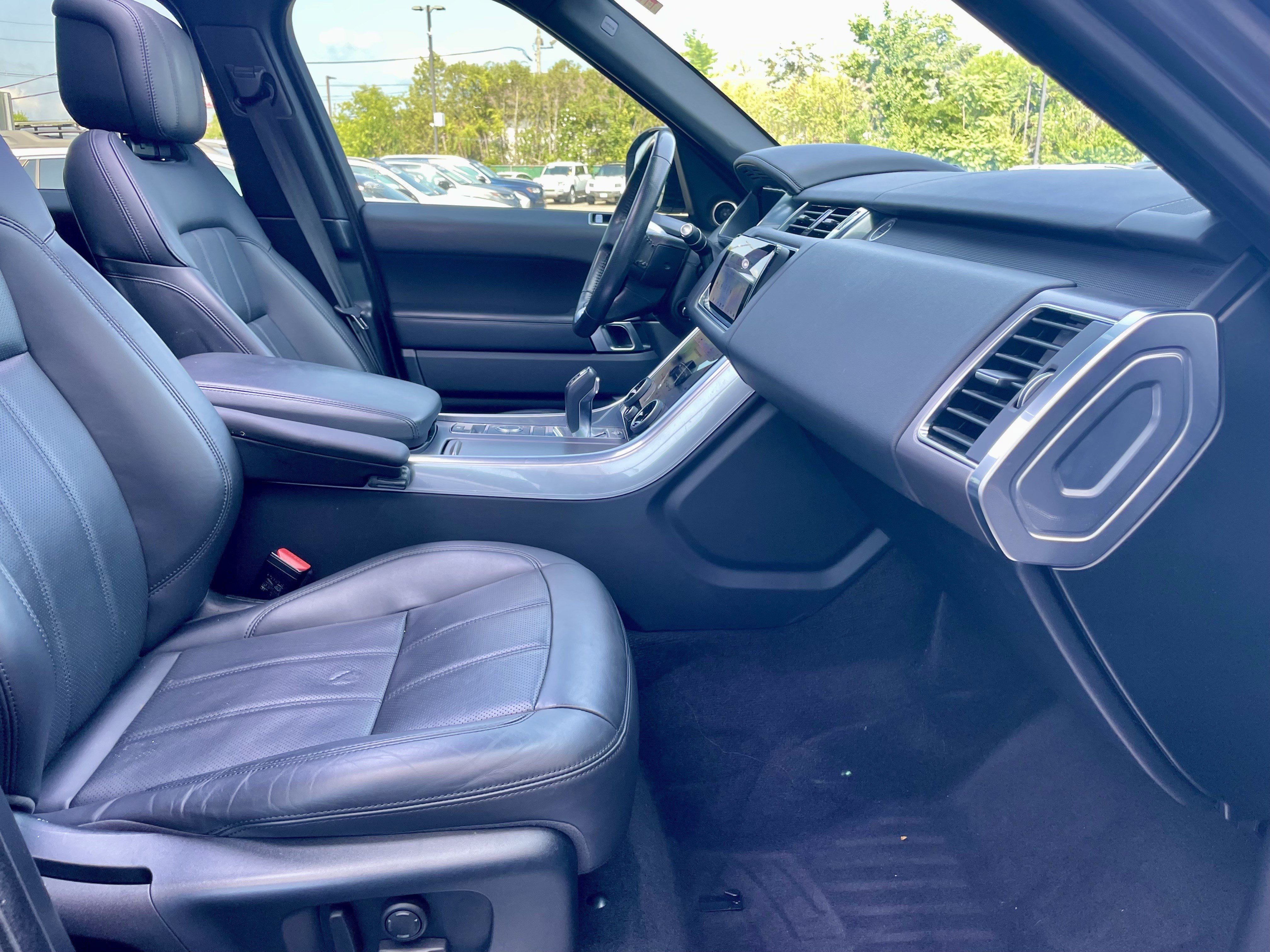 Used 2020 Land Rover Range Rover Sport HSE AWD/4WD image 15