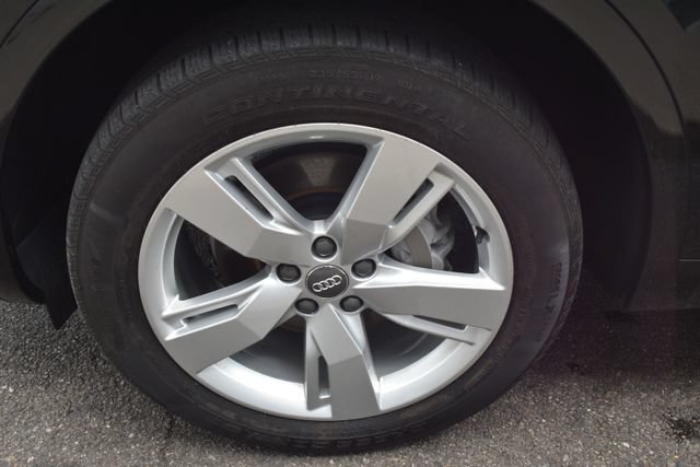 Used 2019 Audi Q5 2.0T Premium Plus w/ Premium Plus Package AWD/4WD image 50
