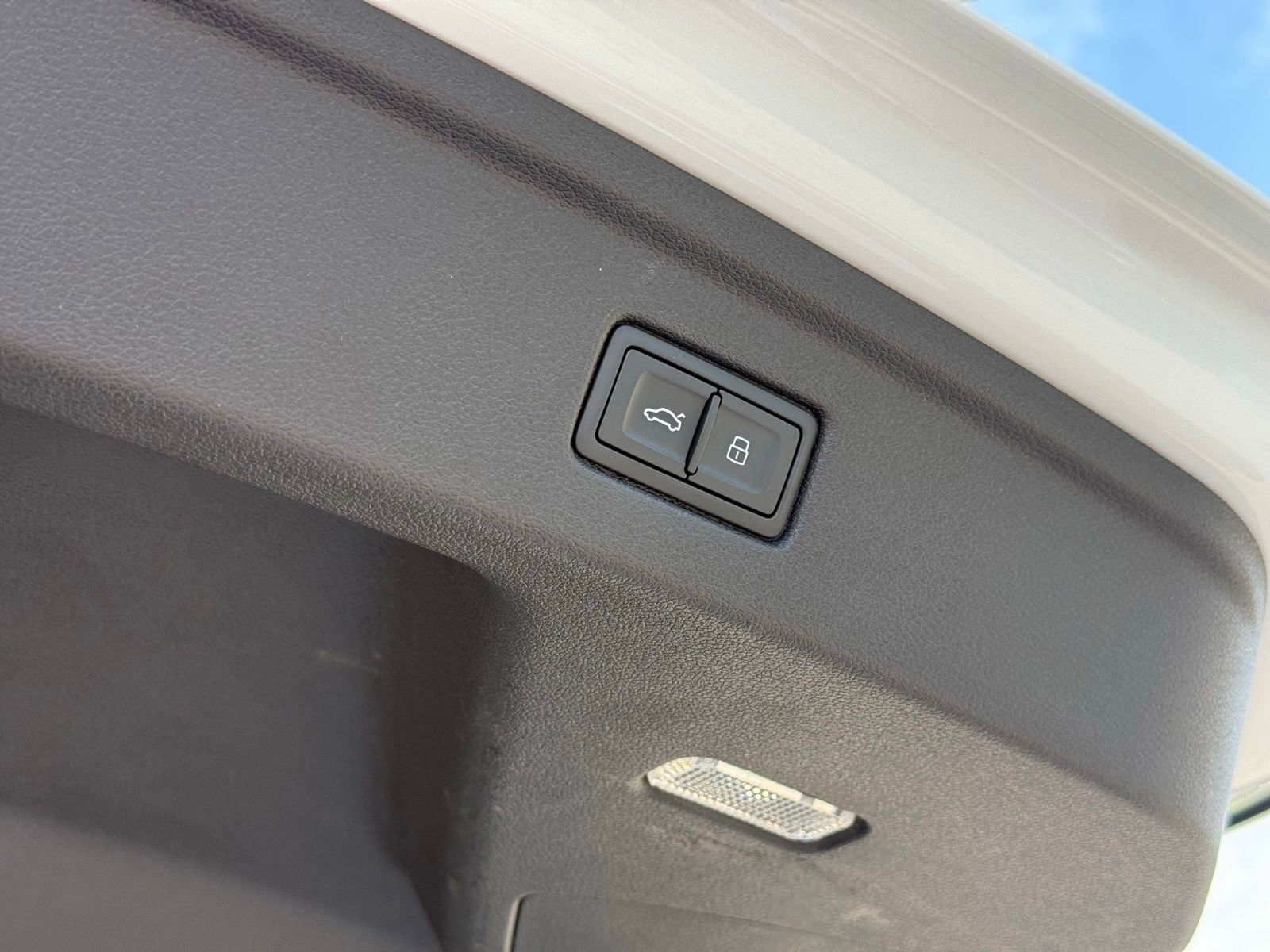 Used 2023 Audi A5 2.0T Premium Plus w/ Premium Plus AWD/4WD image 20