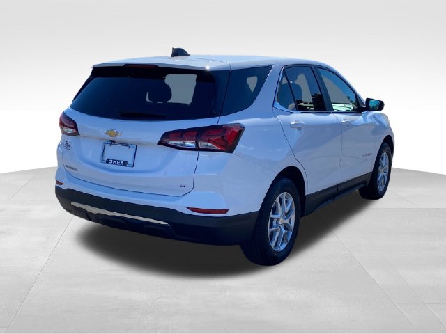 Certified 2024 Chevrolet Equinox LT w/ LPO, Floor Liner Package FWD image 4