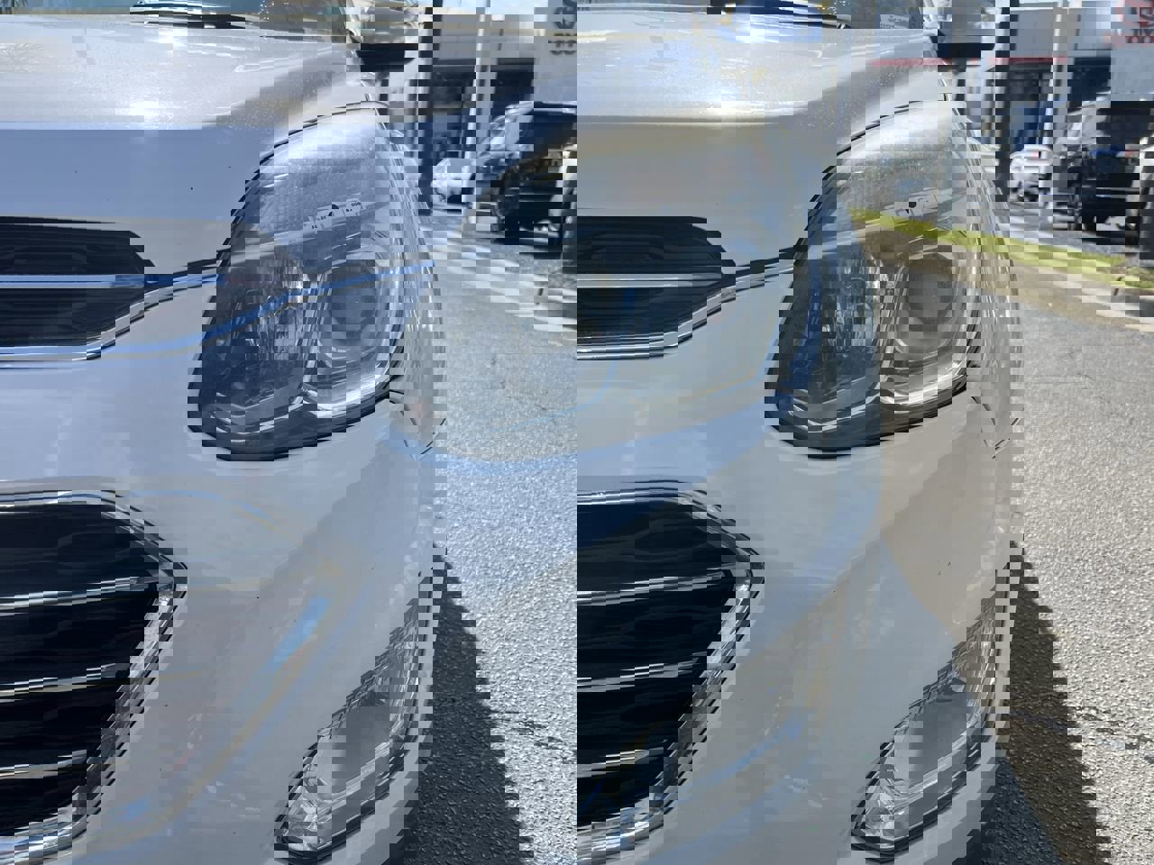 Used 2016 Chevrolet Equinox LTZ w/ Enhanced Convenience Package image 6