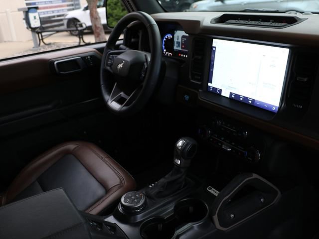 Used 2024 Ford Bronco Outer Banks w/ Sasquatch Package AWD/4WD image 13