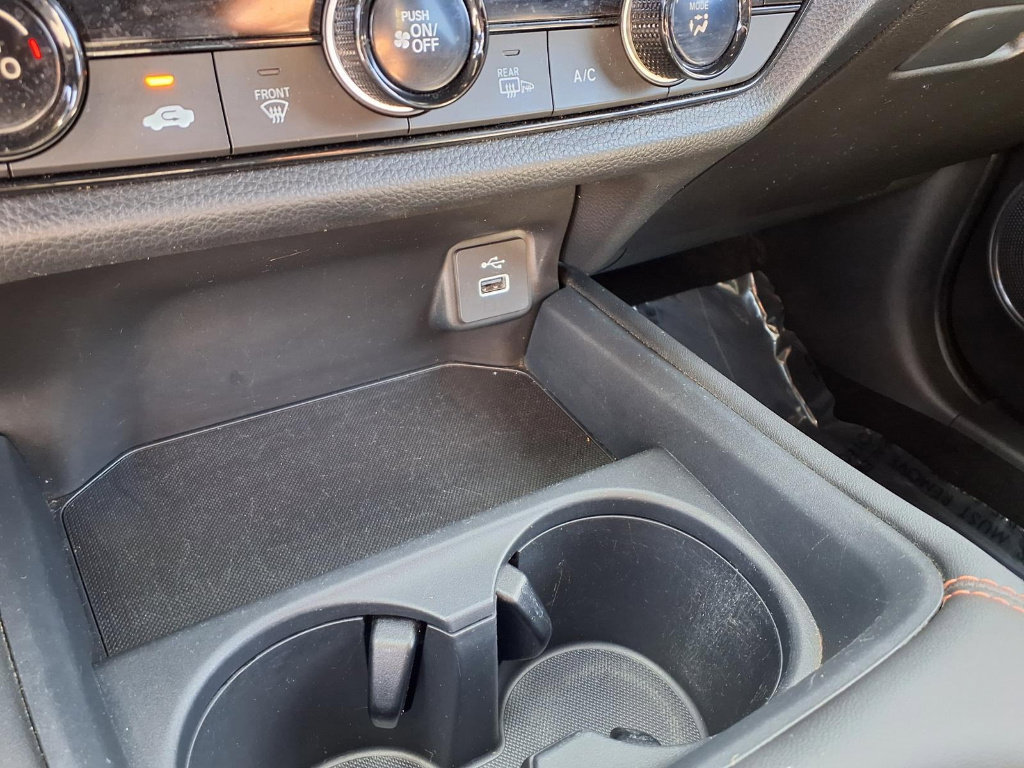 Used 2024 Honda HR-V Sport image 17