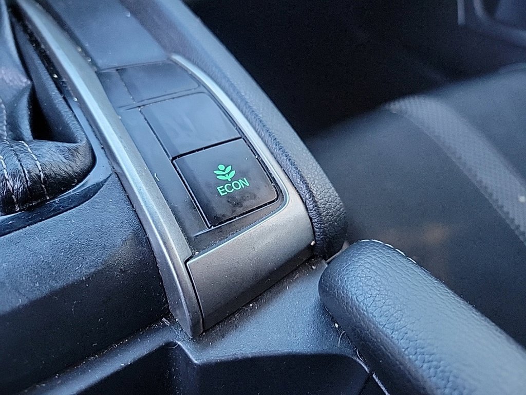 Used 2021 Honda Civic Sport image 9