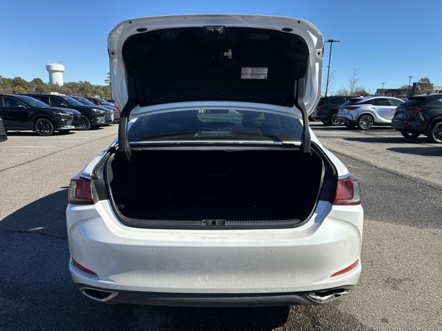 Used 2025 Lexus ES 350 w/ Premium Package image 12