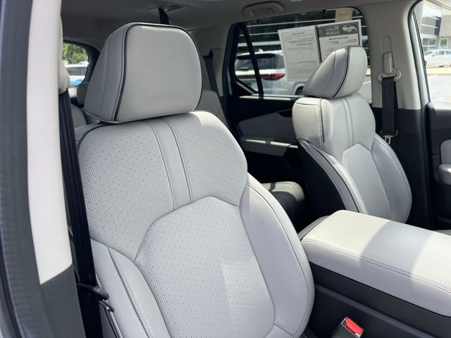 Used 2024 Honda Pilot Elite image 23
