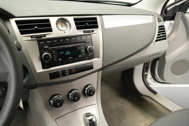 Used 2008 Chrysler Sebring Touring FWD image 32