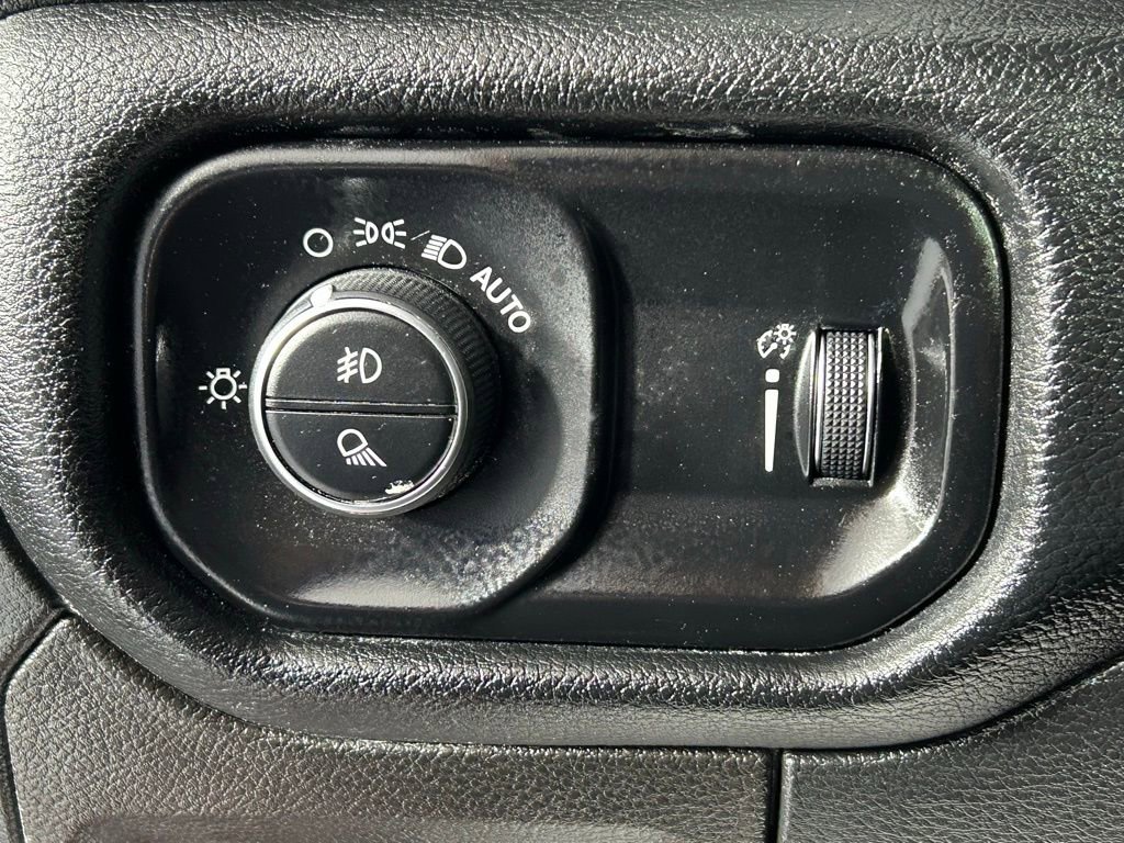 Used 2022 RAM 1500 Big Horn image 28