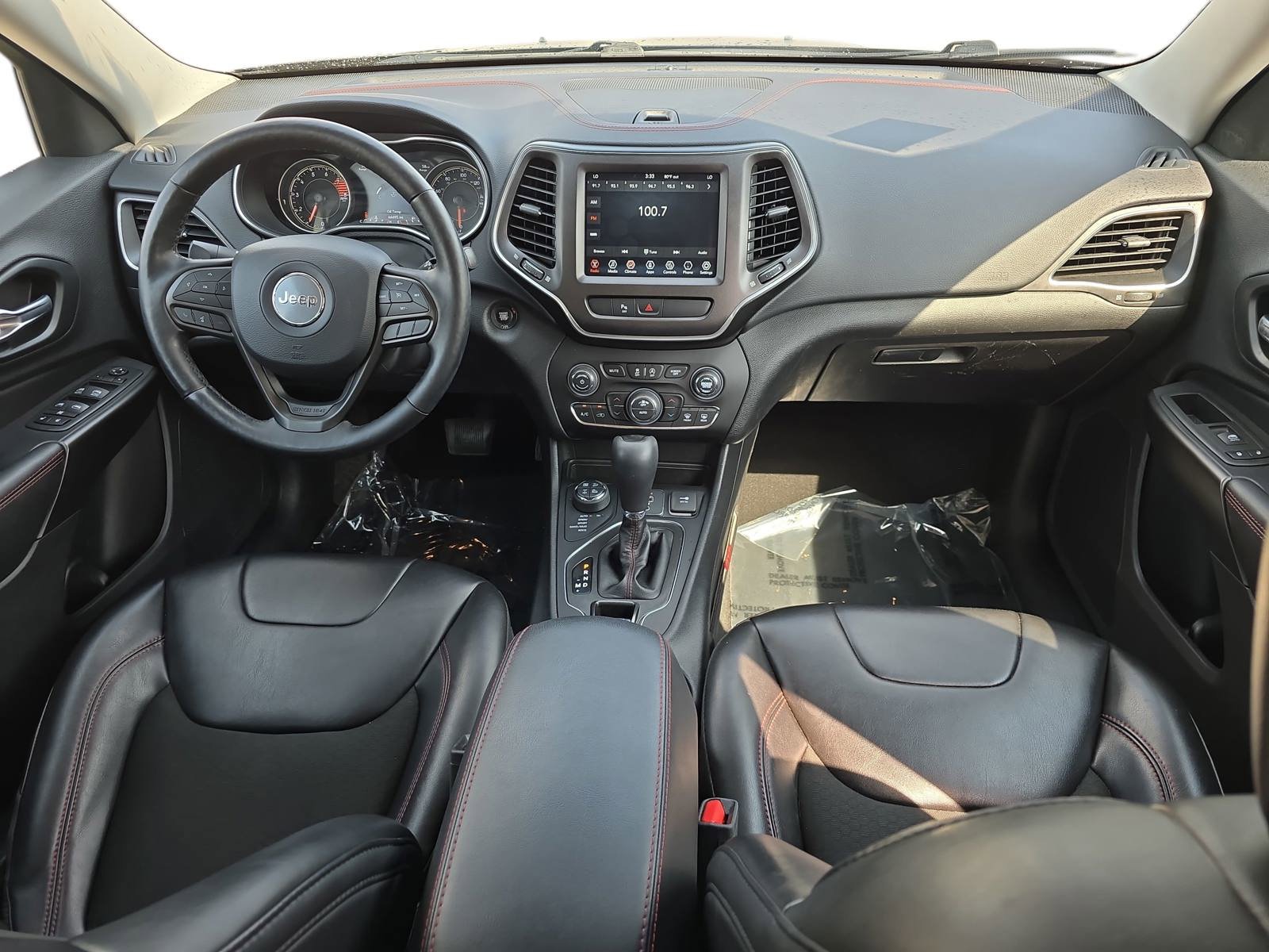 Used 2020 Jeep Cherokee Trailhawk w/ Cold Weather Group image 9