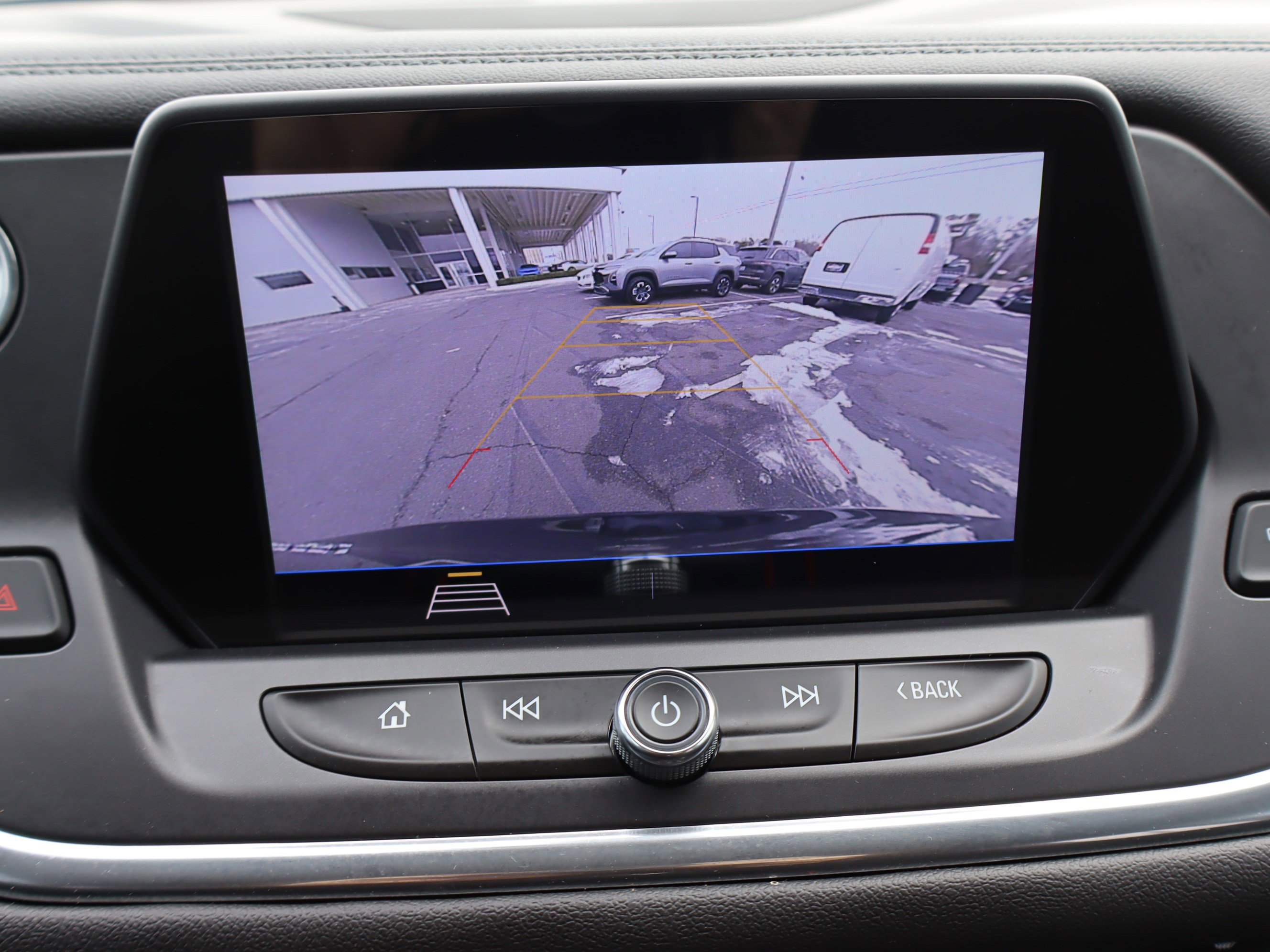 Used 2020 Chevrolet Blazer LT image 26