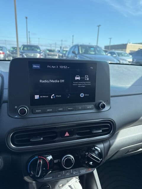 Used 2023 Hyundai Kona SEL w/ Cargo Package image 4