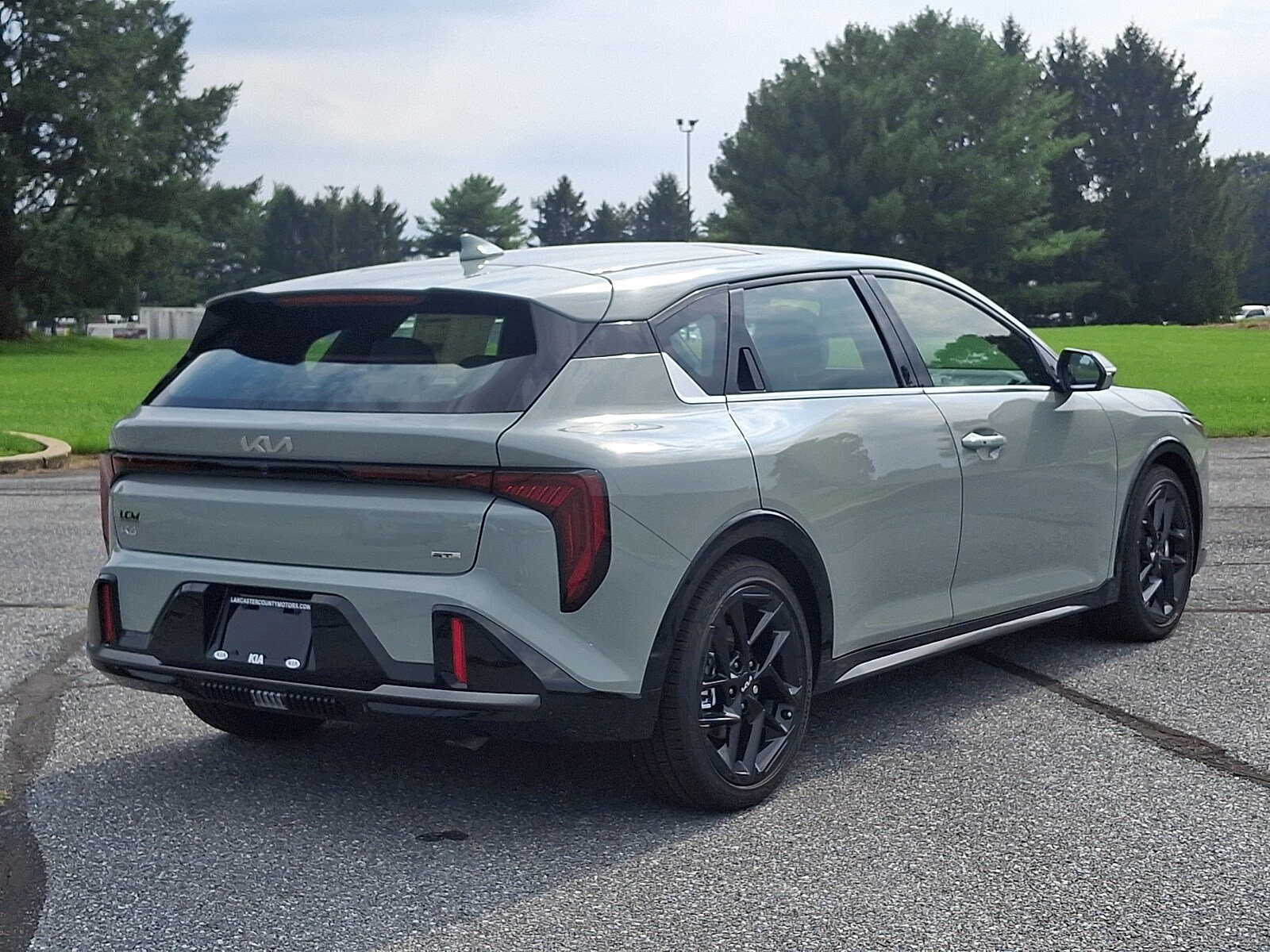 New 2026 Kia K4 GT-Line Turbo FWD image 3