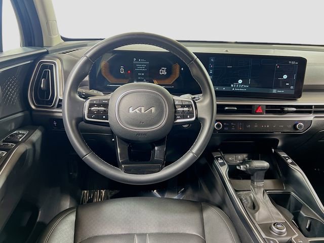 Certified 2024 Kia Sorento S image 23