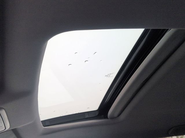 Used 2017 Honda Pilot EX-L image 12