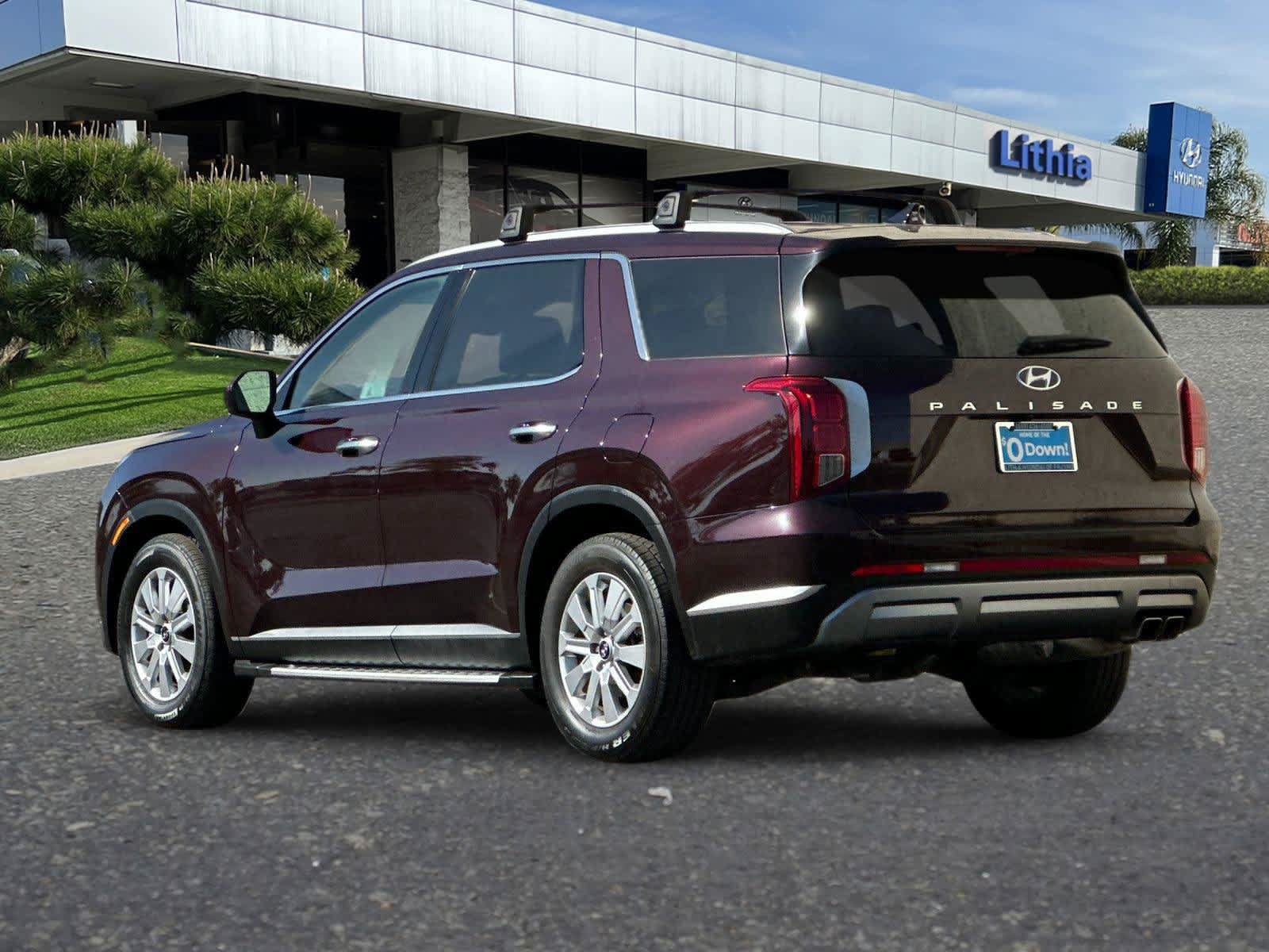 Certified 2024 Hyundai Palisade SEL FWD image 7