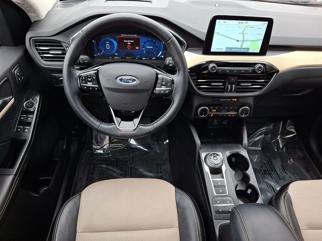 Used 2022 Ford Escape Titanium w/ Titanium Elite Package image 12