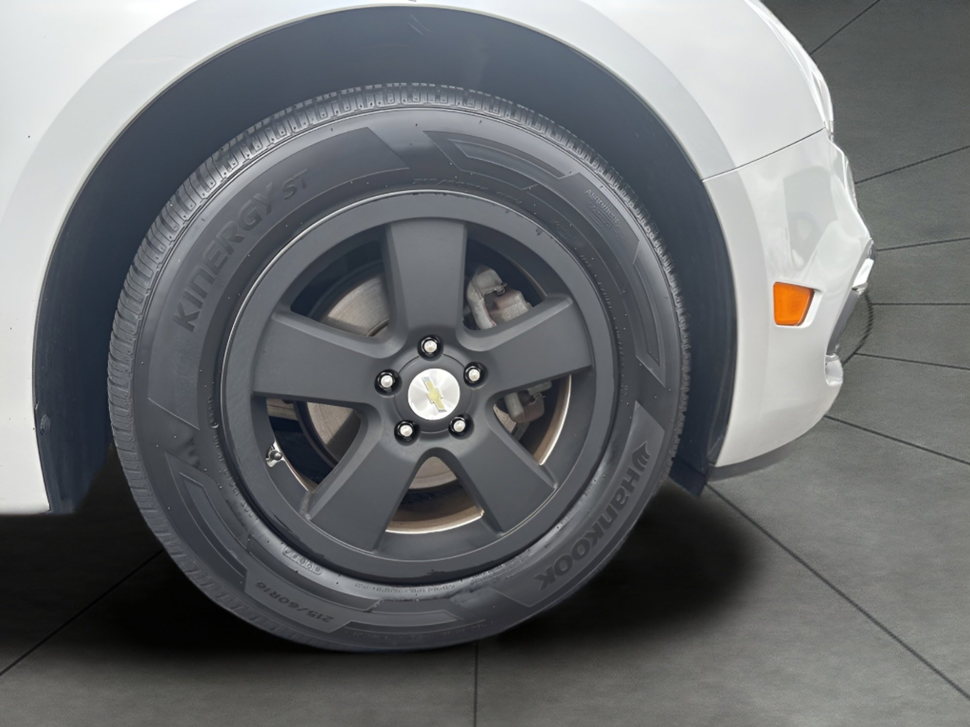 Used 2015 Chevrolet Cruze LT FWD image 10