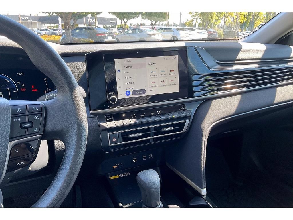 Used 2025 Toyota Camry LE w/ Convenience Package AWD/4WD image 6