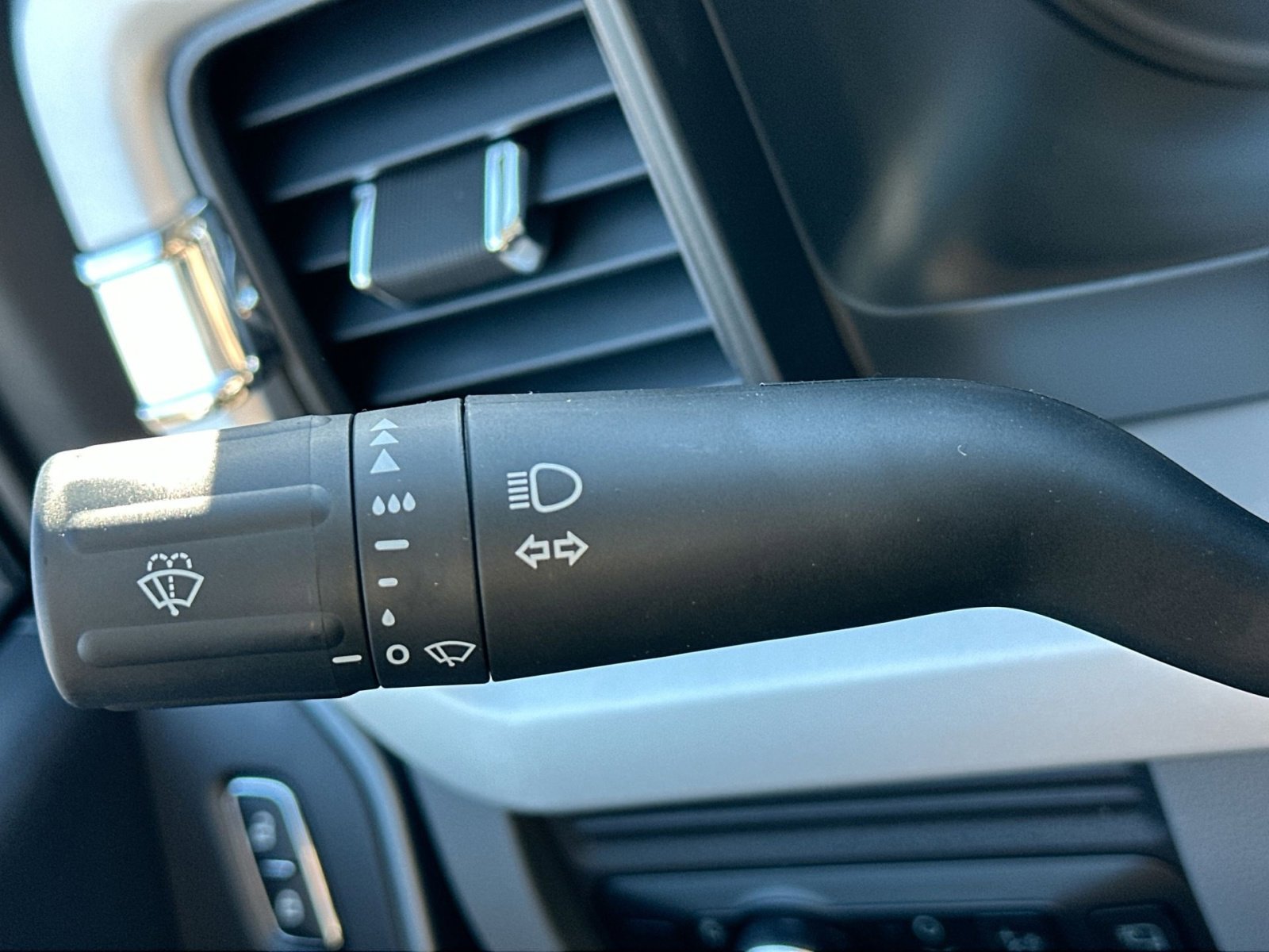 New 2026 Ford F450 XLT w/ 360-Degree Camera Package image 30