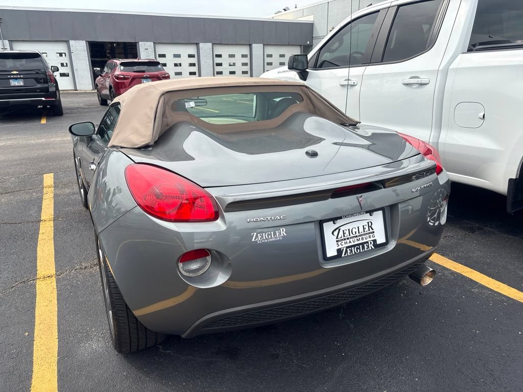 Used 2007 Pontiac Solstice Convertible w/ Premium Package RWD image 6