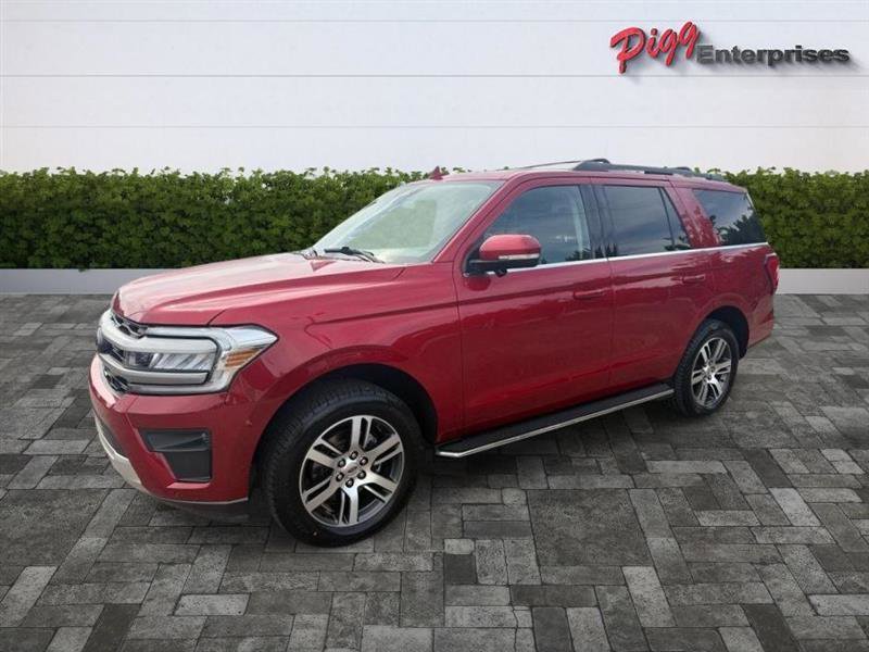 Used 2022 Ford Expedition XLT AWD/4WD image 6