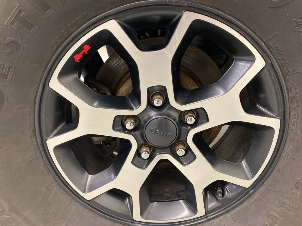 Used 2020 Jeep Wrangler Unlimited Rubicon w/ Dual Top Group image 25