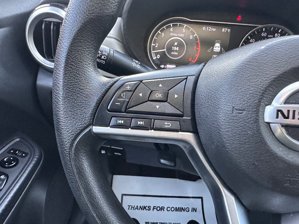 Used 2022 Nissan Versa SV FWD image 34