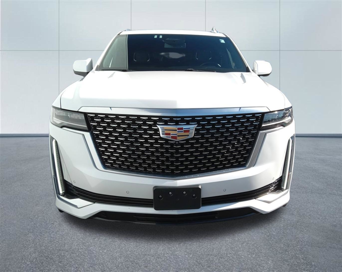 Used 2023 Cadillac Escalade ESV Luxury AWD/4WD image 5
