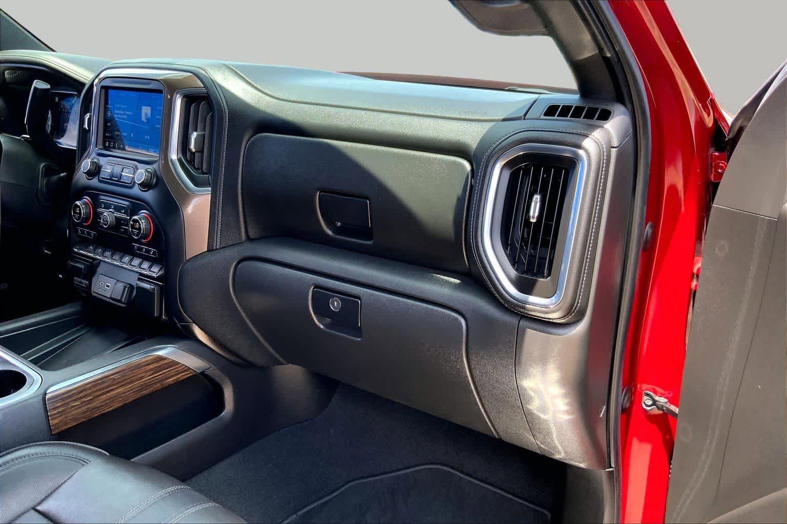 Used 2020 Chevrolet Silverado 1500 High Country w/ Z71 Off-Road Package AWD/4WD image 19