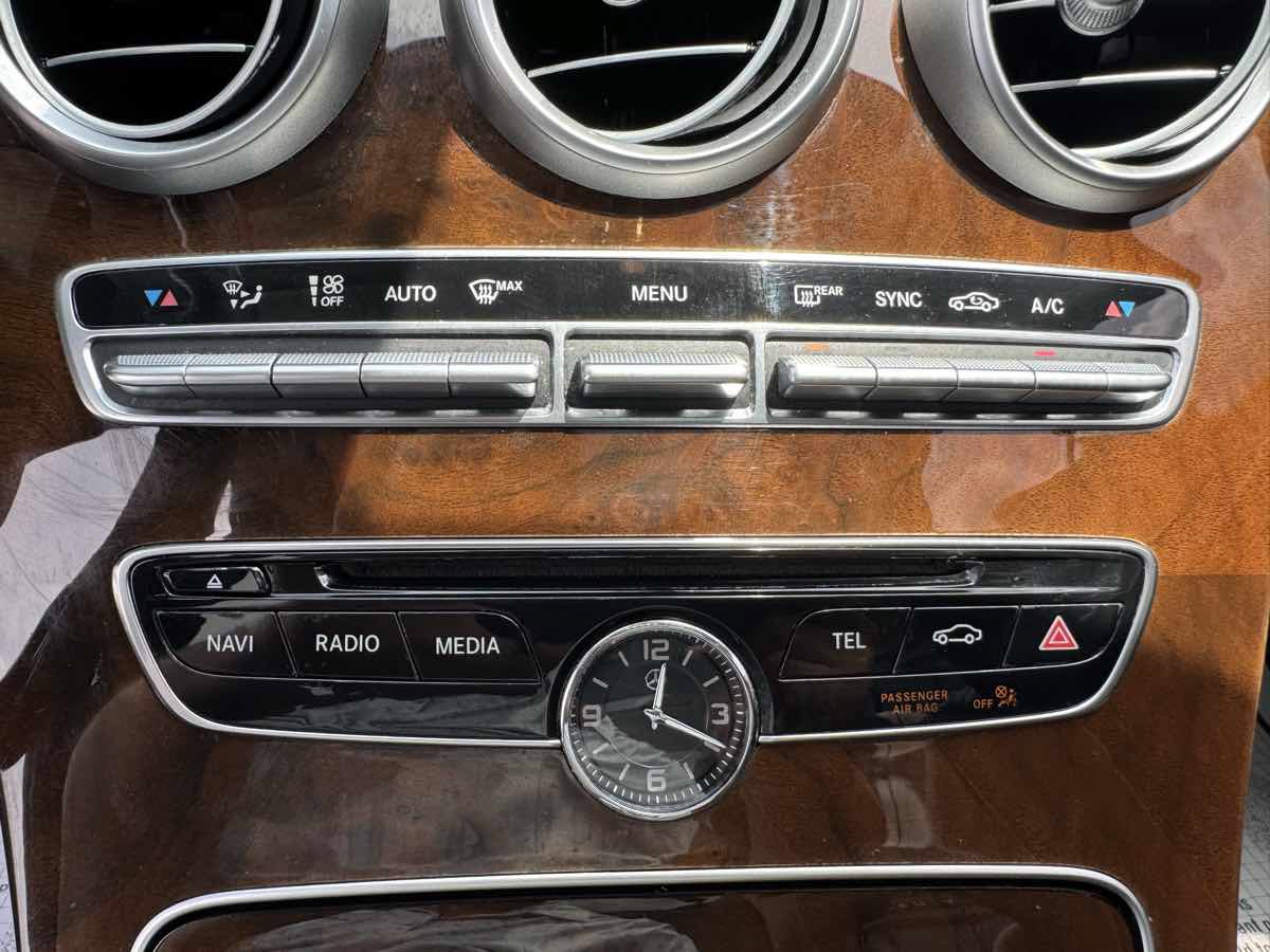 Used 2016 Mercedes-Benz C 300 4MATIC Sedan image 17