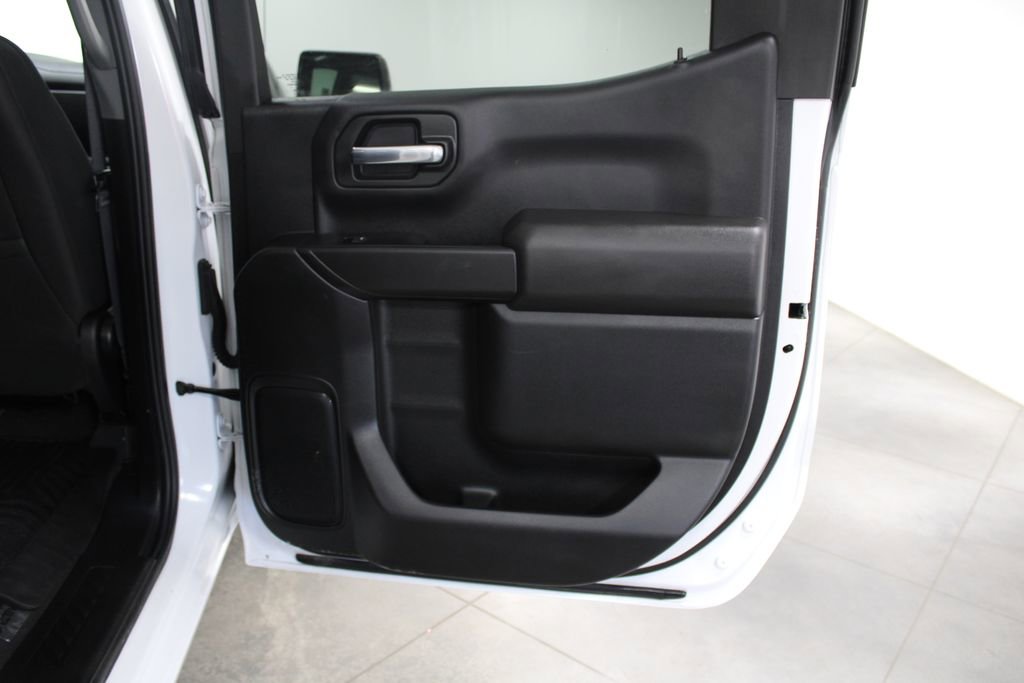 Used 2024 Chevrolet Silverado 1500 Custom image 33