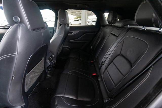 Used 2018 Jaguar F-PACE S image 30