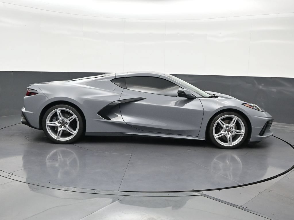 Used 2025 Chevrolet Corvette Stingray Coupe w/ 1LT RWD image 7