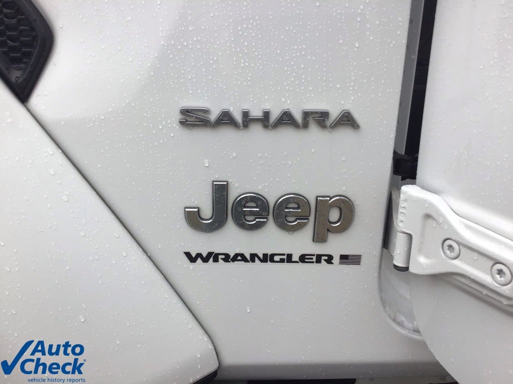 Used 2023 Jeep Wrangler Unlimited Sahara w/ Cold Weather Group AWD/4WD image 40