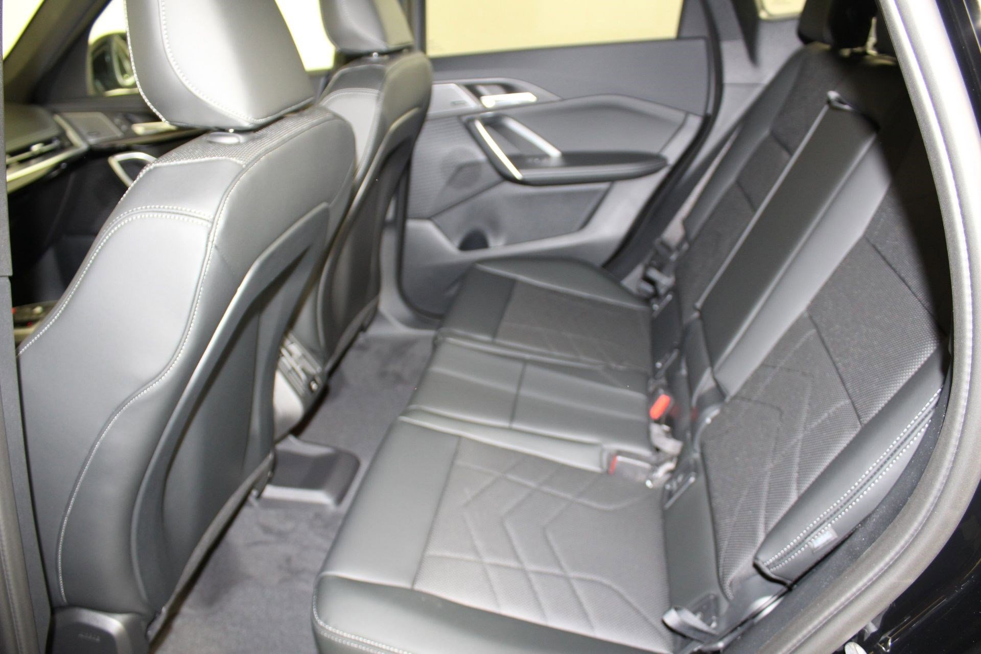 New 2026 BMW X1 xDrive28i w/ Convenience Package image 13