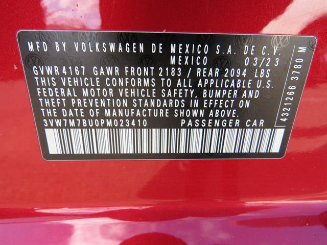 Used 2023 Volkswagen Jetta SE w/ Panoramic Sunroof Package image 8